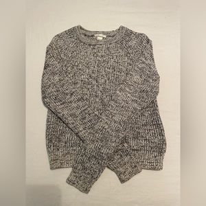 H&M sweater size M